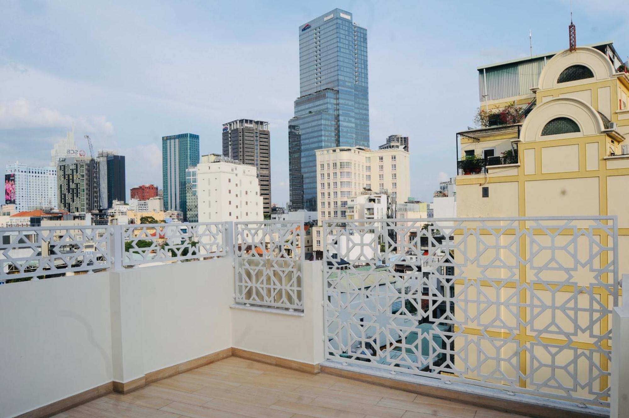 Ben Thanh Luxury Suite Hotel & Spa Хошимин Екстериор снимка